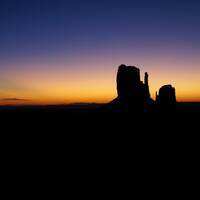 Zonsopgang over Monument Valley