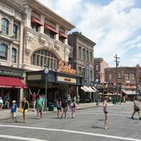 Universal street view