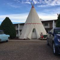 We slapen in het WigWam Motel in Holbrook