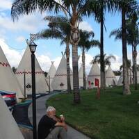 Onze Teepee in het Wigwam Motel in Rialto