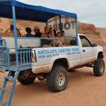 The 4 wheel drive op hoge wielen voor de Antelope Canyon