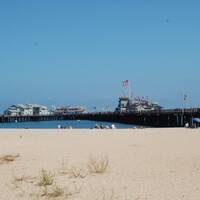De pier van Santa Barbara, vanaf het strand