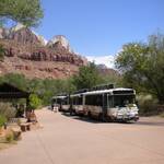 Met de Shutle-bus in Zion National Park 