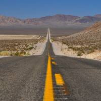 Highway van Beatty naar Death Valley NP