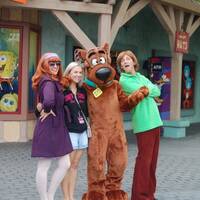 Scooby Doo and friends.