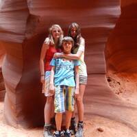 Kids in Antelope canyon