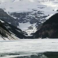 Lake Louise bevroren eind mei