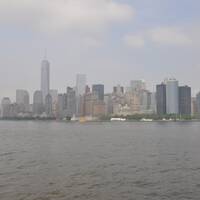 New York; skyline gezien vanaf de boot