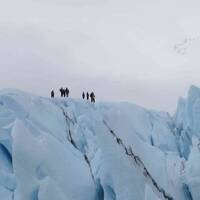 IJsklimmer op de Matanuska gletsjer