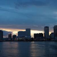 Skyline van New Orleans vanaf Missisippi stoomboot Nachez