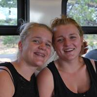 De meiden in de Shuttle Bus in de Grand Canyon