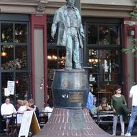 Gassy Jack Statue