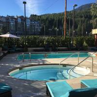 Zwembad bij ons hotel, Whistler